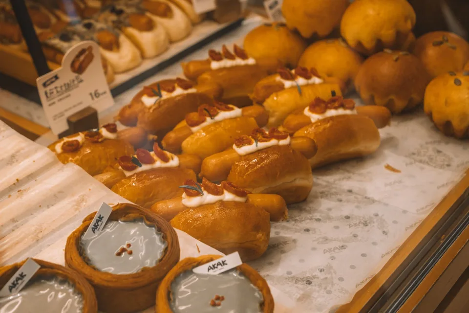 Tủ trưng bày bánh ngọt